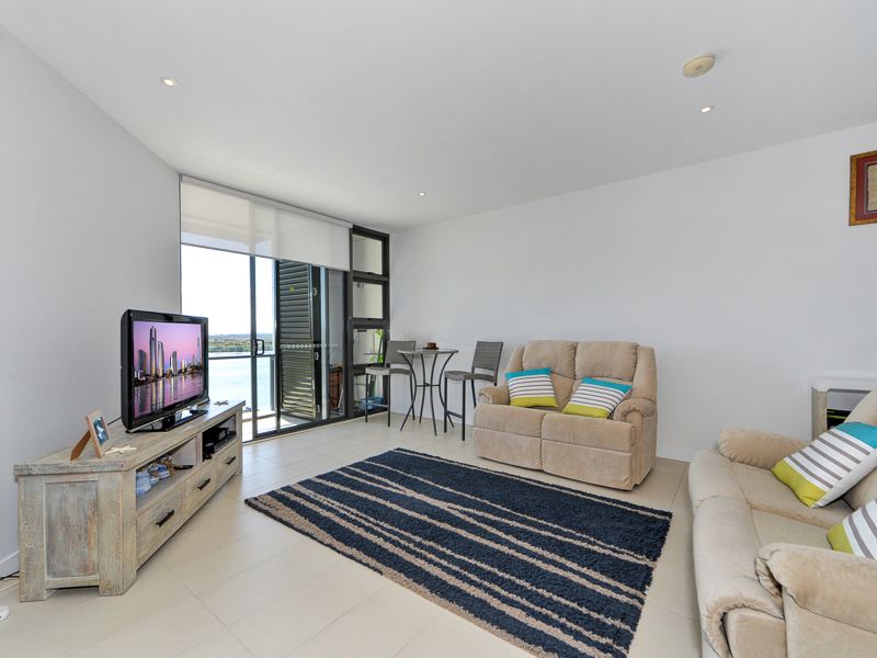 6408/6 Marina Promenade, Paradise Point QLD 4216, Image 1