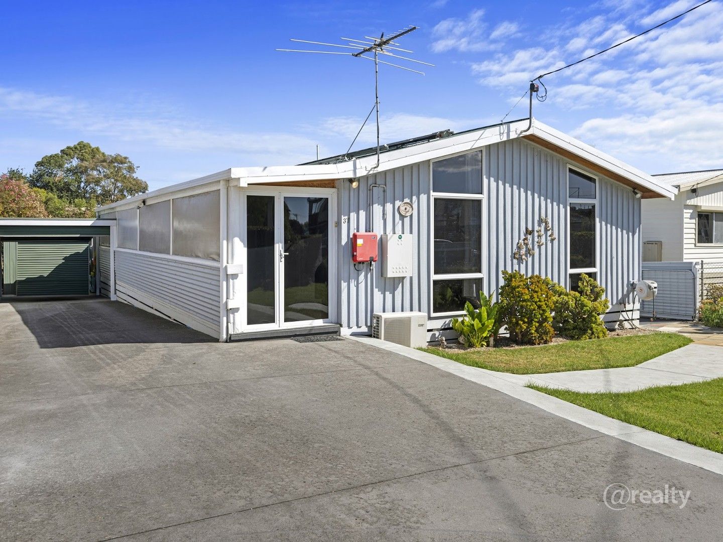 3 bedrooms House in 37 Shenandoah Drive CORONET BAY VIC, 3984