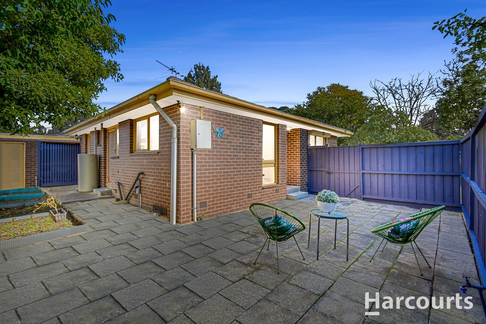 2 bedrooms Apartment / Unit / Flat in 1/16 Neilson Street BAYSWATER VIC, 3153