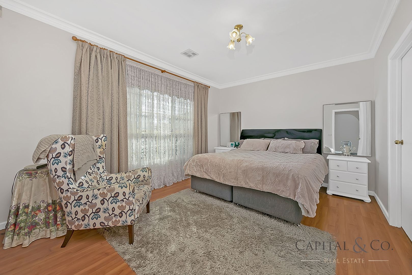 4 Belbin Court, Mill Park VIC 3082, Image 1