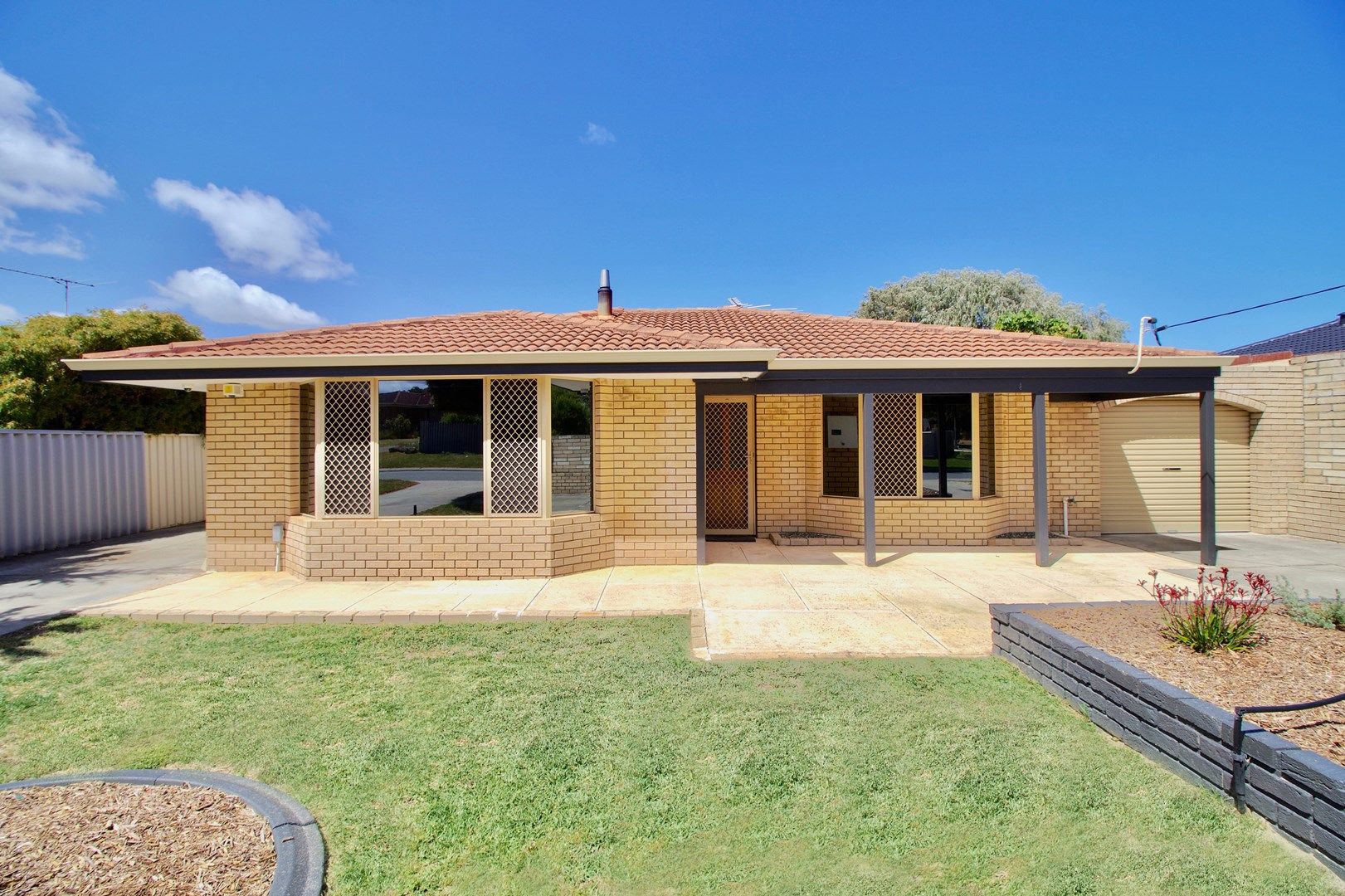 15 Ecclestone Street, Warnbro WA 6169, Image 0