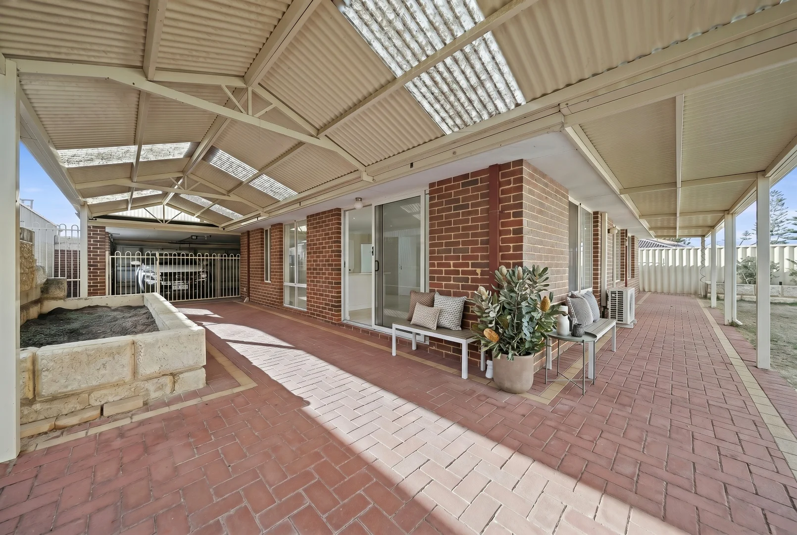 Image 12
