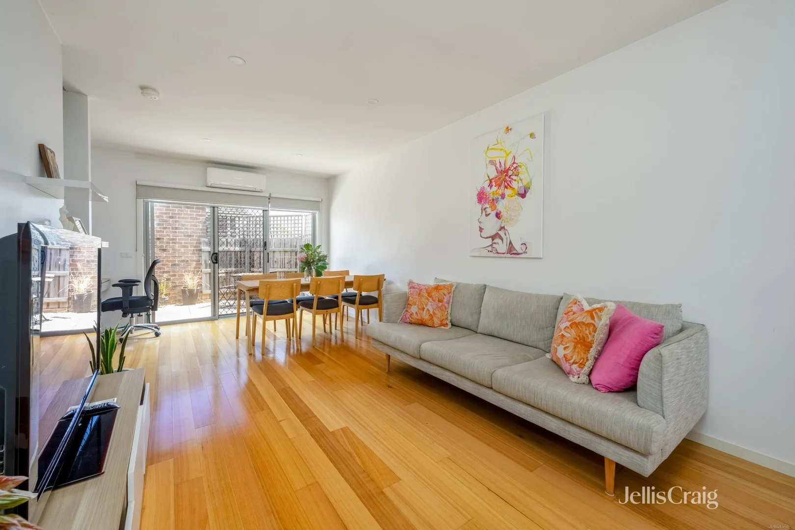 Primary image of 1/27 Willoughby Street, Reservoir VIC 3073