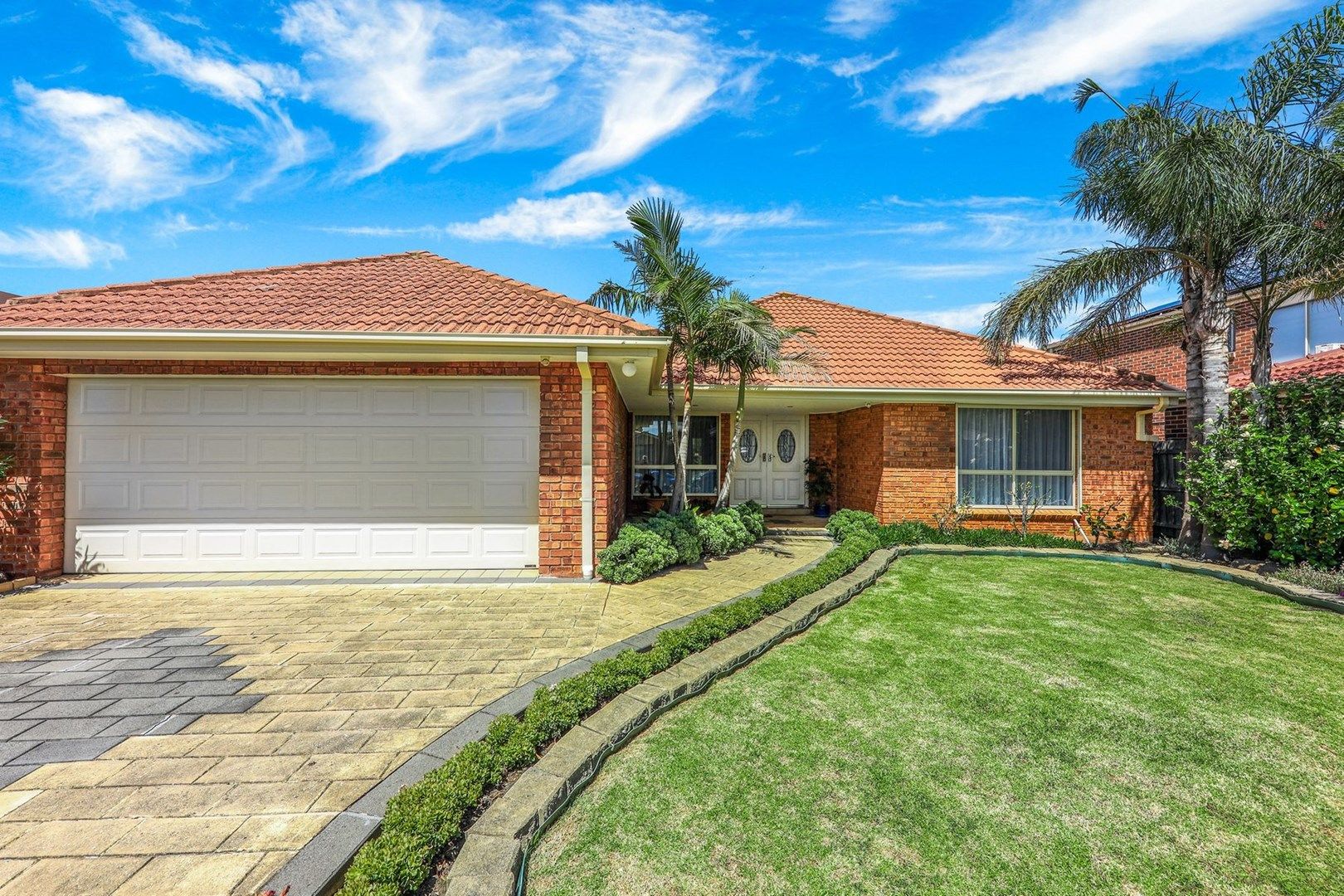 14 Taplin Way, Roxburgh Park VIC 3064, Image 0