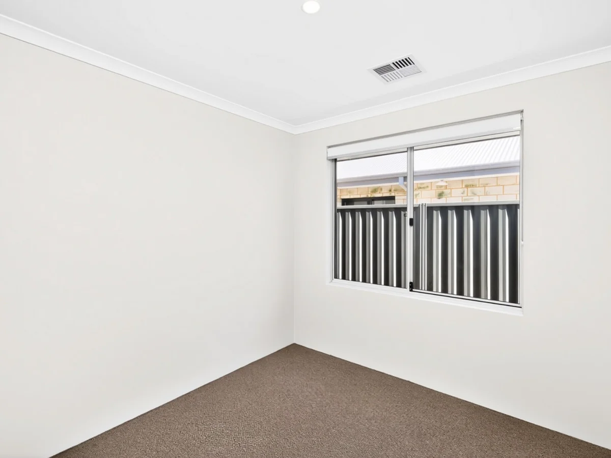 Additional image 13 of 34 Robbins Grove, Eglinton WA 6034