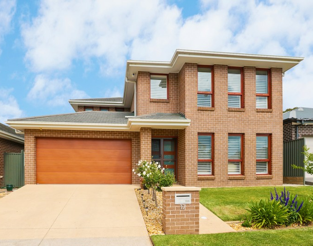 17 Tango Close, Jordan Springs NSW 2747