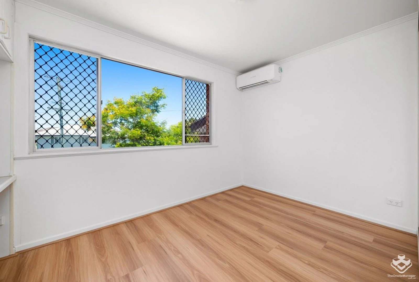 61 Hillgrove Street, Upper Mount Gravatt QLD 4122