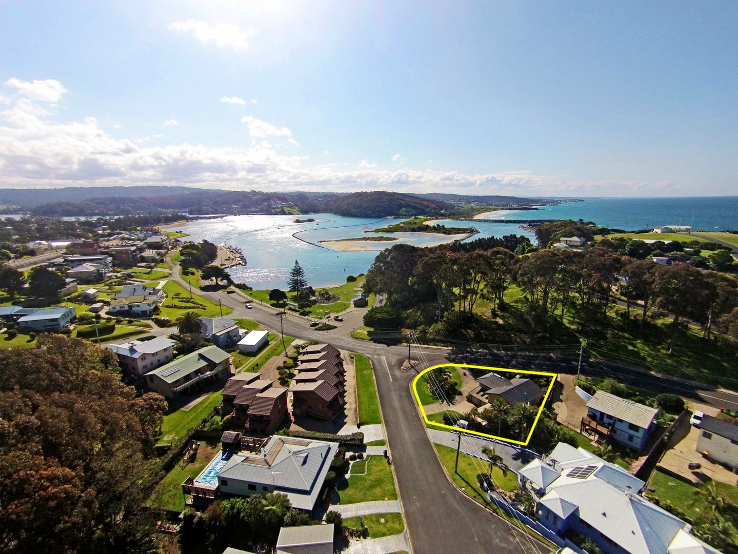 20 Bluewater Drive, Narooma NSW 2546, Image 1