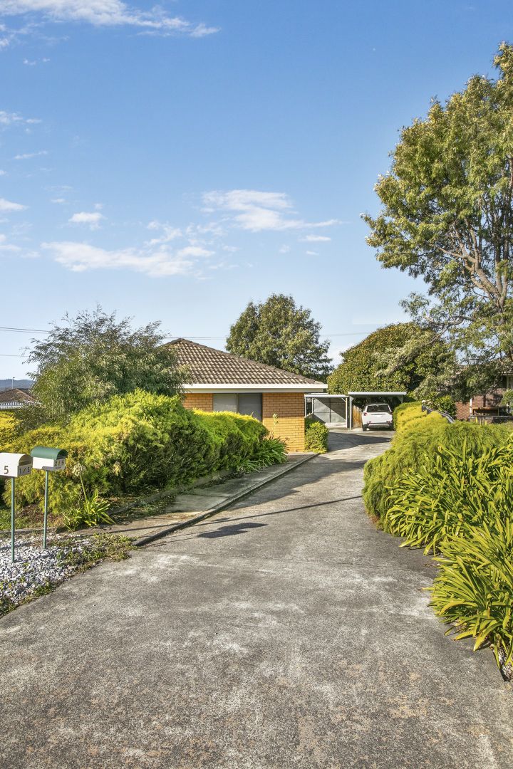 2/5 Farnham Court, Glenorchy TAS 7010, Image 1