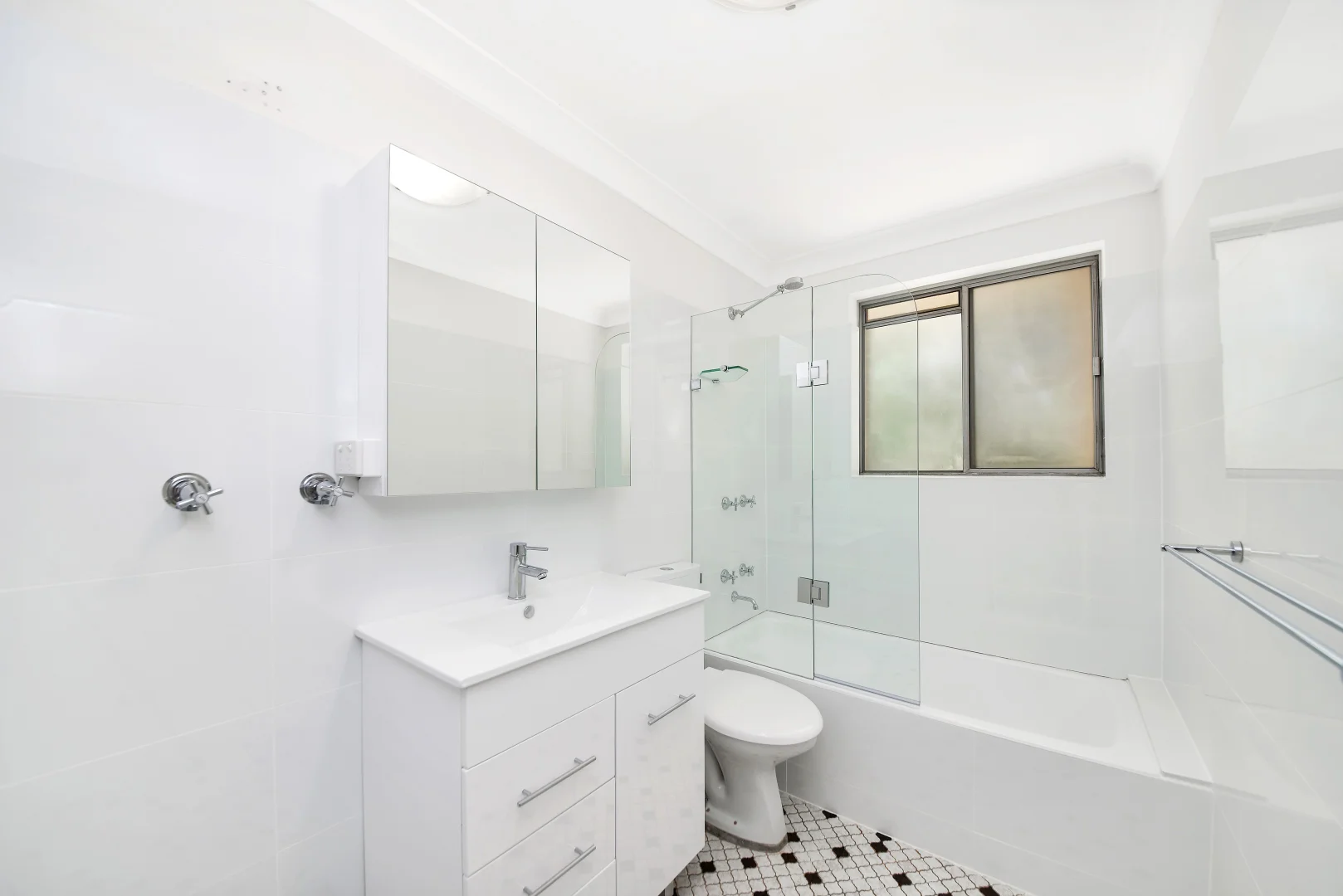 Additional image 5 of 5/249 Ernest Street, Cammeray NSW 2062
