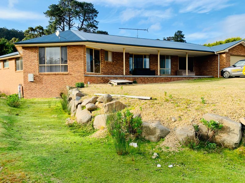 160 Pirates Bay Drive, Eaglehawk Neck TAS 7179 House For Rent 460