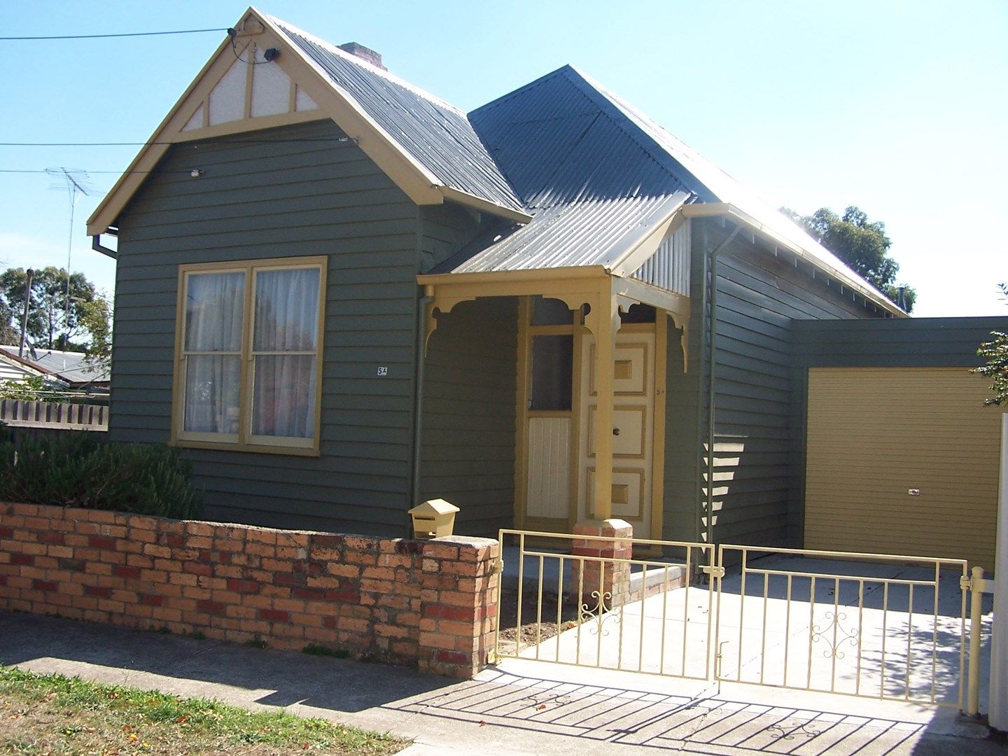 3 bedrooms House in 5a Corbett Street BALLARAT EAST VIC, 3350