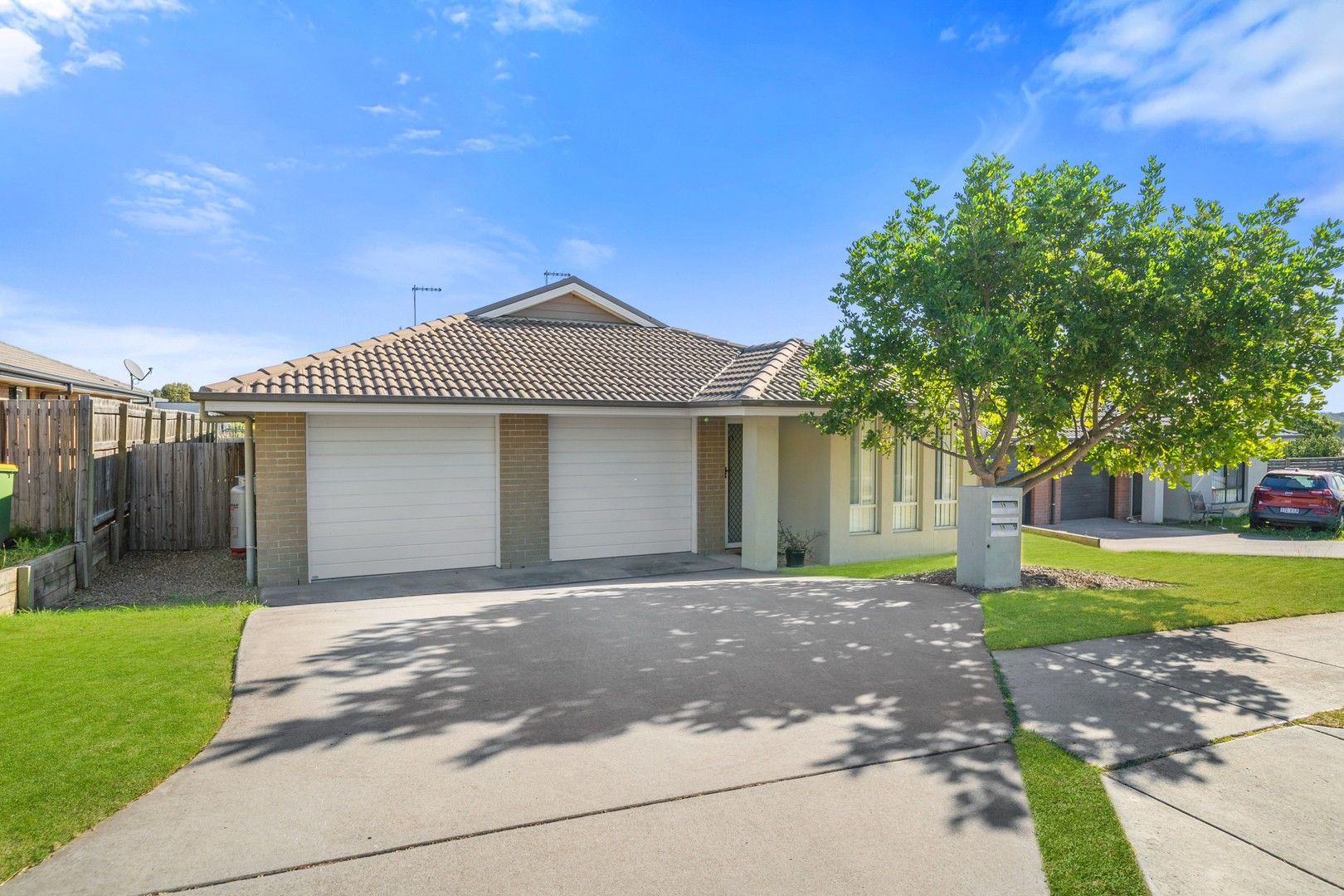 19 Westray Crescent, Redbank Plains QLD 4301, Image 0