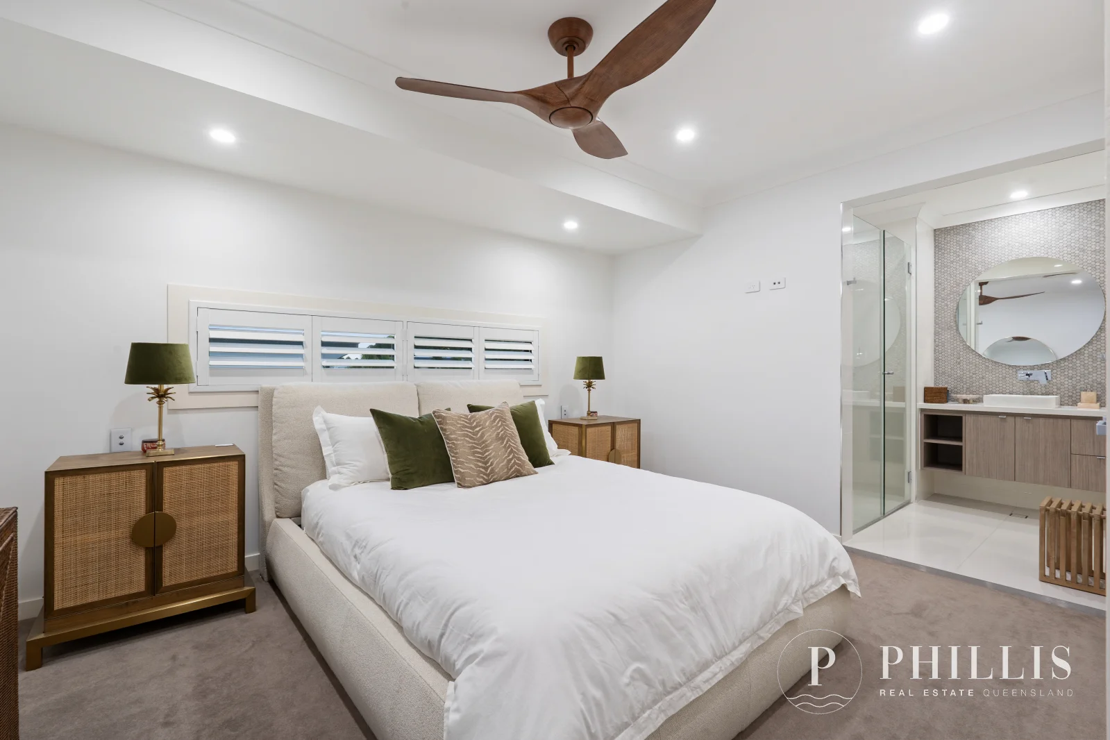 Additional image 32 of 2279 Banksia Lakes Drive, Sanctuary Cove QLD 4212