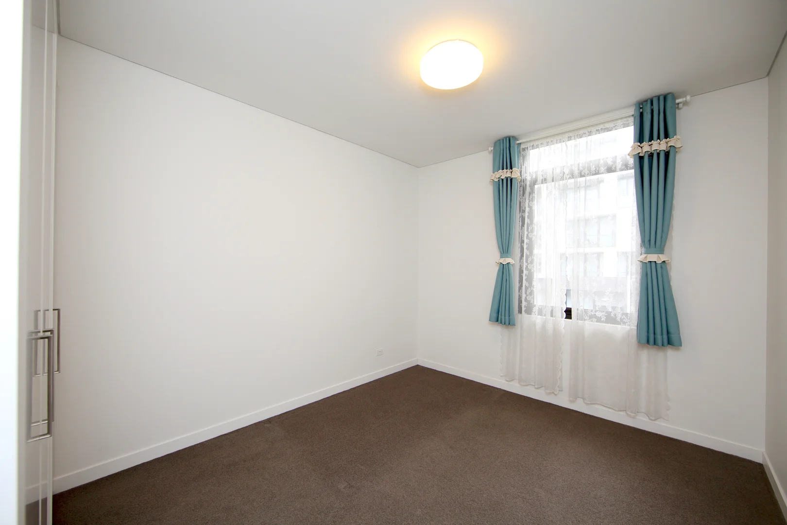 Additional image 10 of 319/8 Grattan Close, Forest Lodge NSW 2037