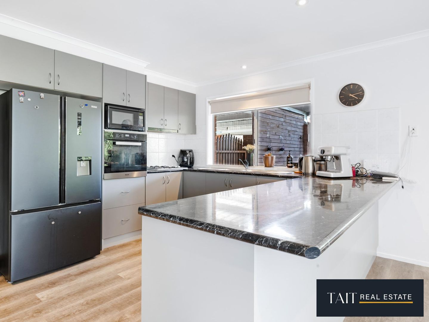 Valiant Court Wangaratta VIC 3677 3 beds house for Sale $543 000