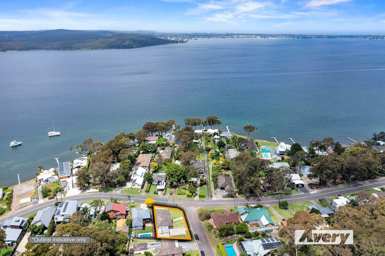 49 Skye Point Road, Coal Point NSW 2283, Image 0