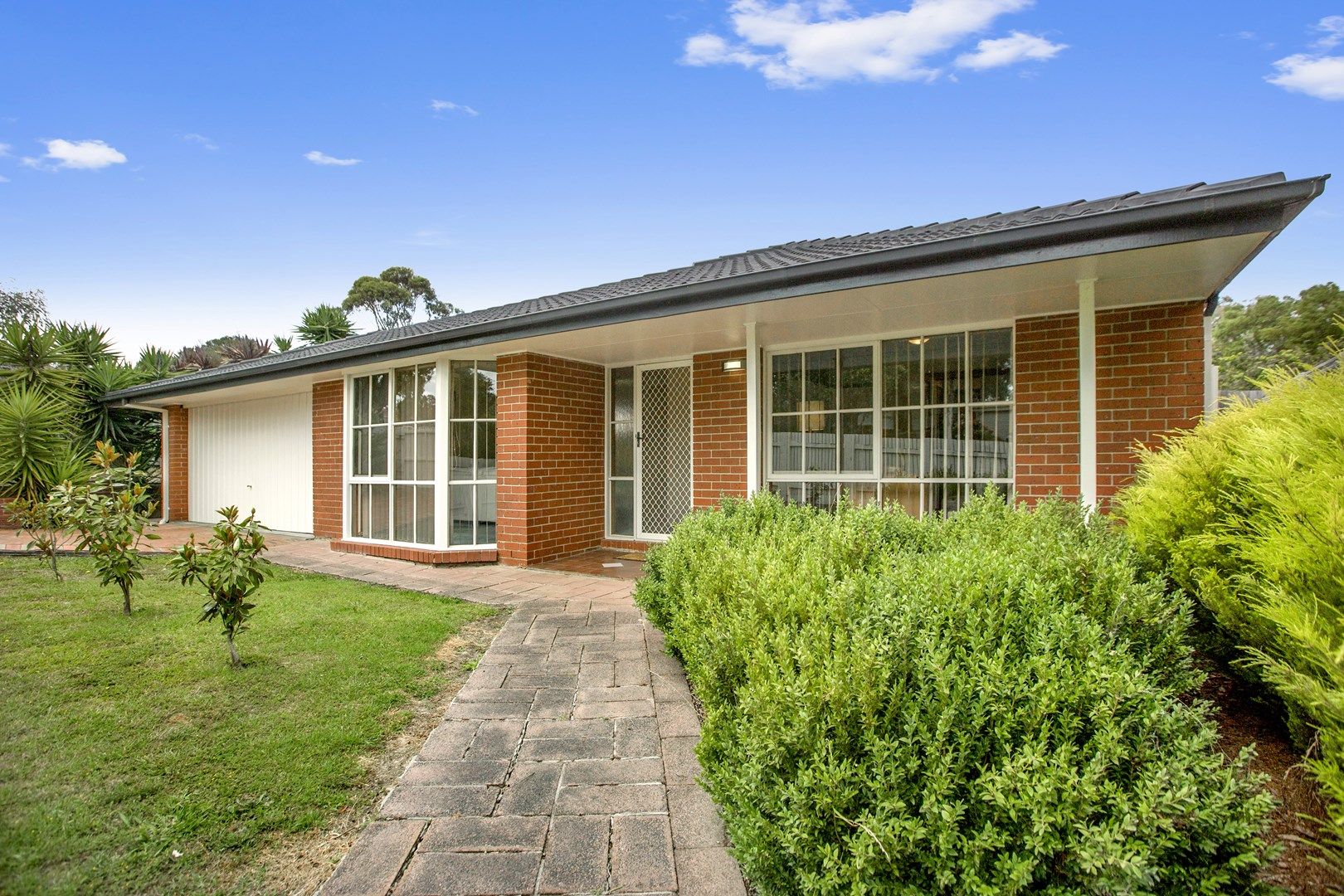 10 Melaleuca Crescent, Langwarrin VIC 3910, Image 0