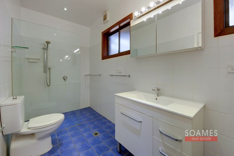 40 Rosemead Road, Hornsby NSW 2077, Image 2