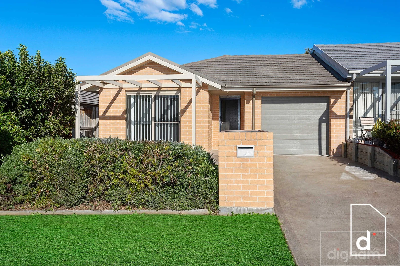 27 Churchill Circuit, Barrack Heights NSW 2528