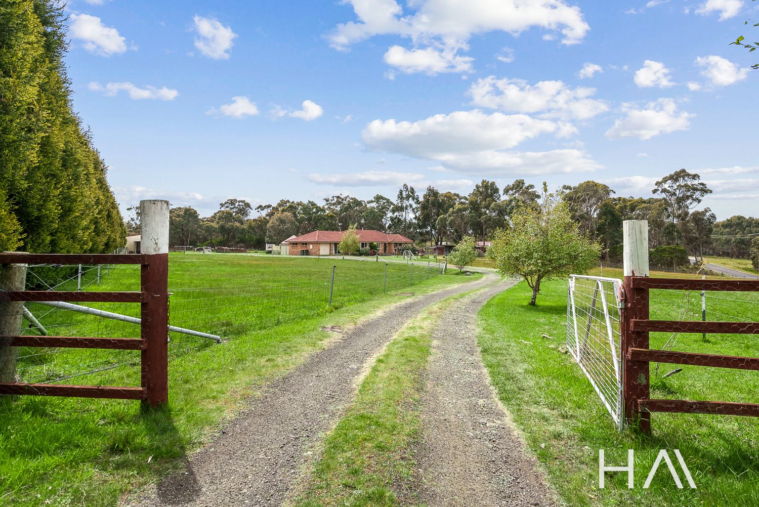 4 bedrooms House in 86 Gerzalia Drive GEORGE TOWN TAS, 7253