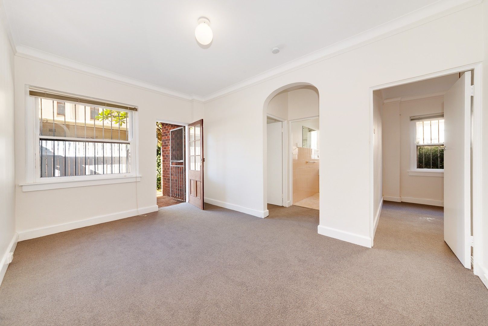 2/2 Martins Avenue, Bondi NSW 2026, Image 0