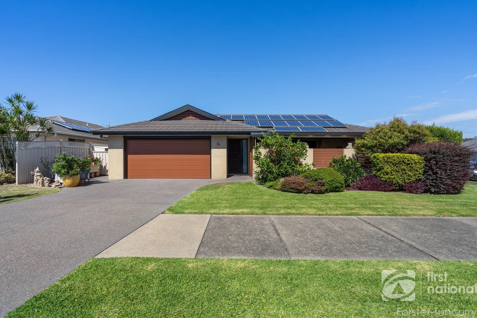 Primary image of 1/56 Grandis Drive, Tuncurry NSW 2428