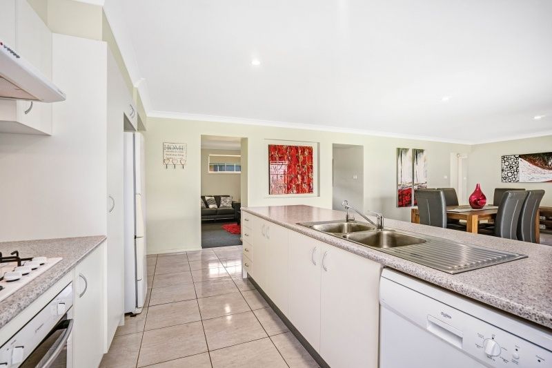 15 Hinchinbrook Close, Ashtonfield NSW 2323, Image 1