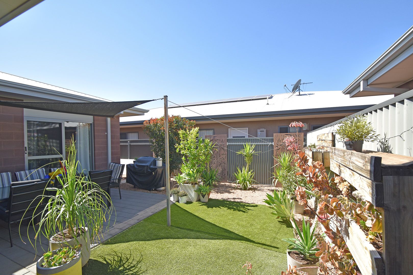 2/2 Jennerae Drive, Stuart NT 0870, Image 2