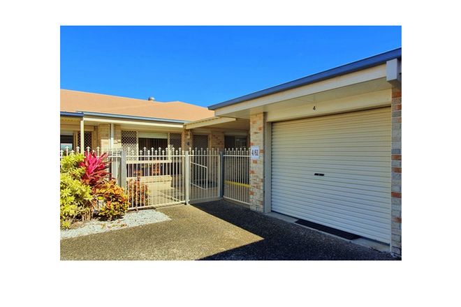 Picture of 4/61 Dalton Street, KIPPA-RING QLD 4021