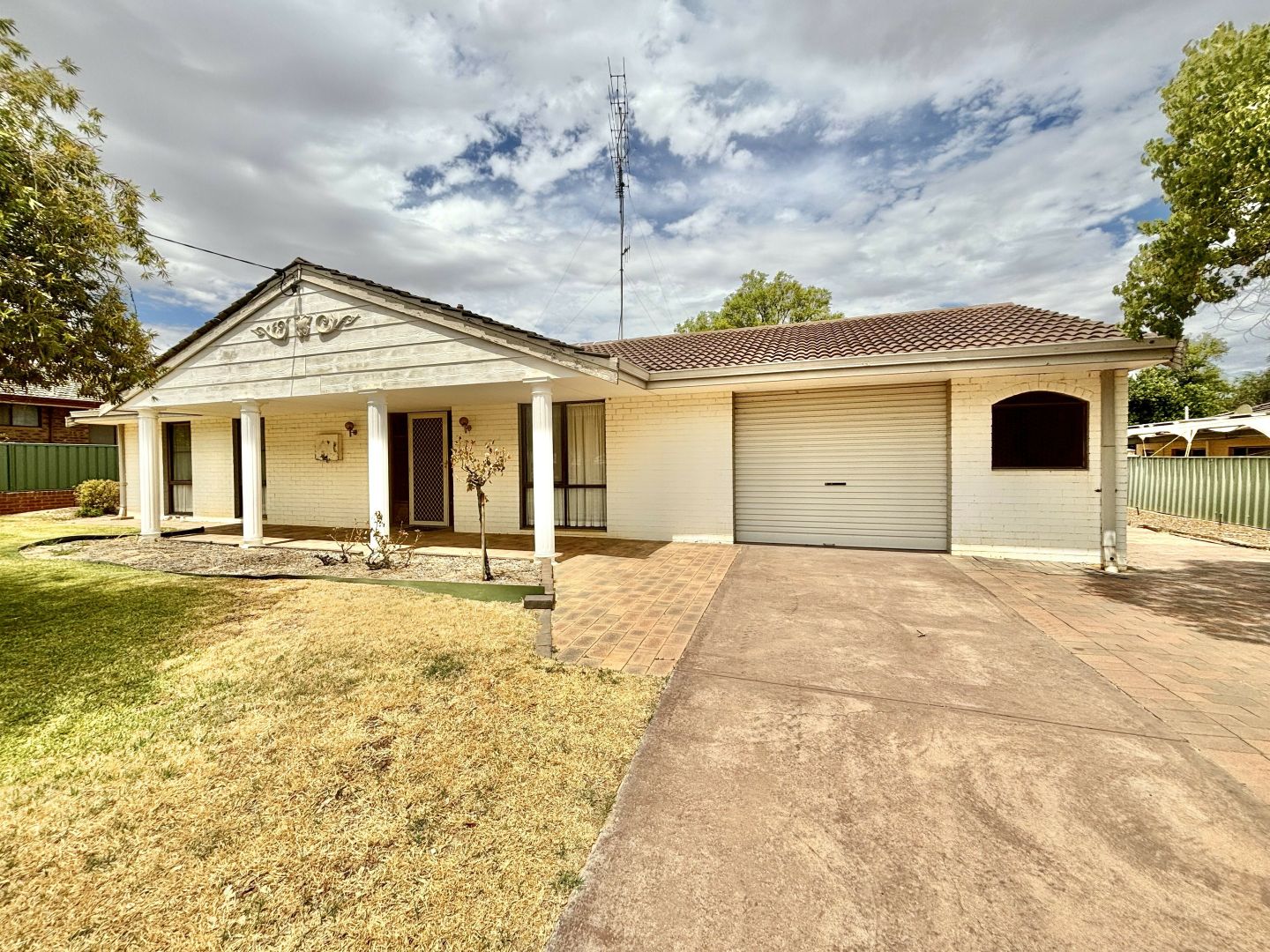 39 Quinlan St, Wongan Hills WA 6603, Image 1