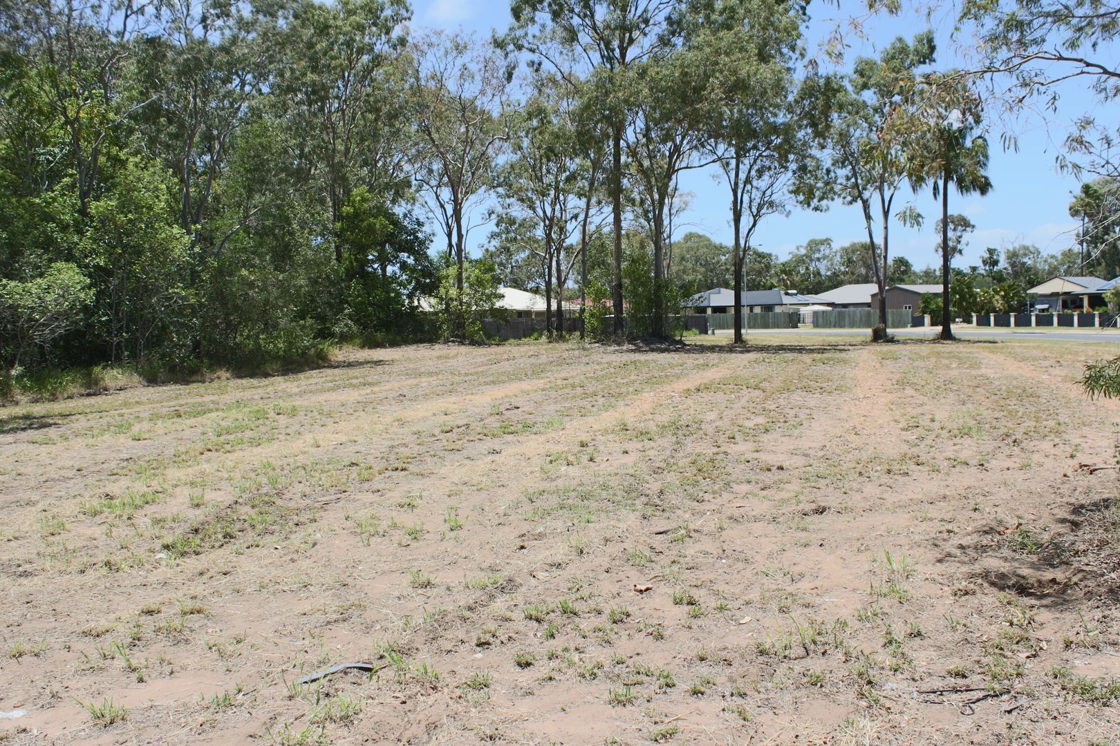 Malvern Drive, Moore Park Beach QLD 4670, Image 2