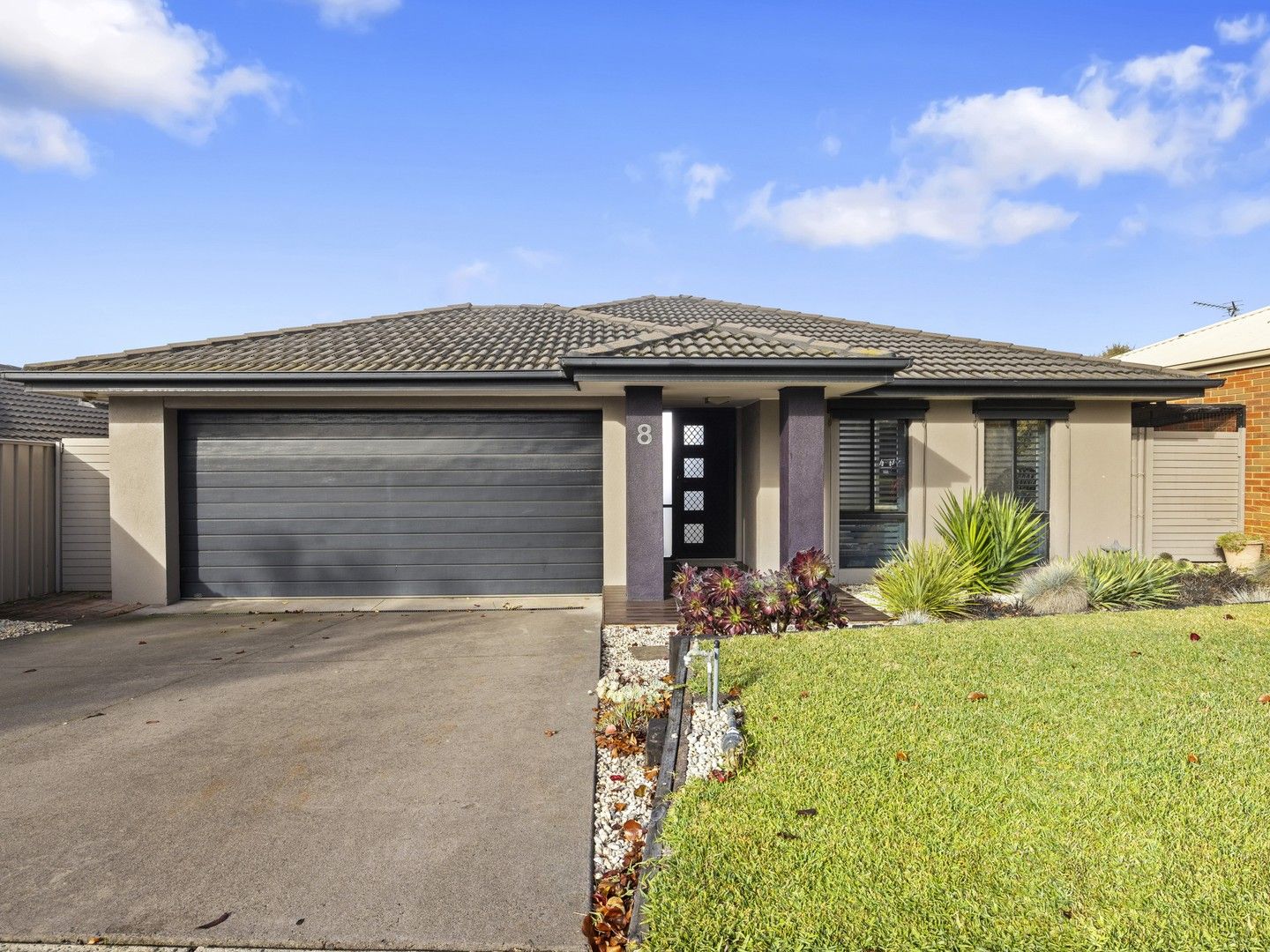 8 Parkside Close, Leongatha VIC 3953, Image 0