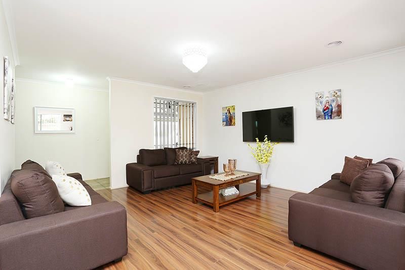 14 Exmouth Street, Craigieburn VIC 3064, Image 2