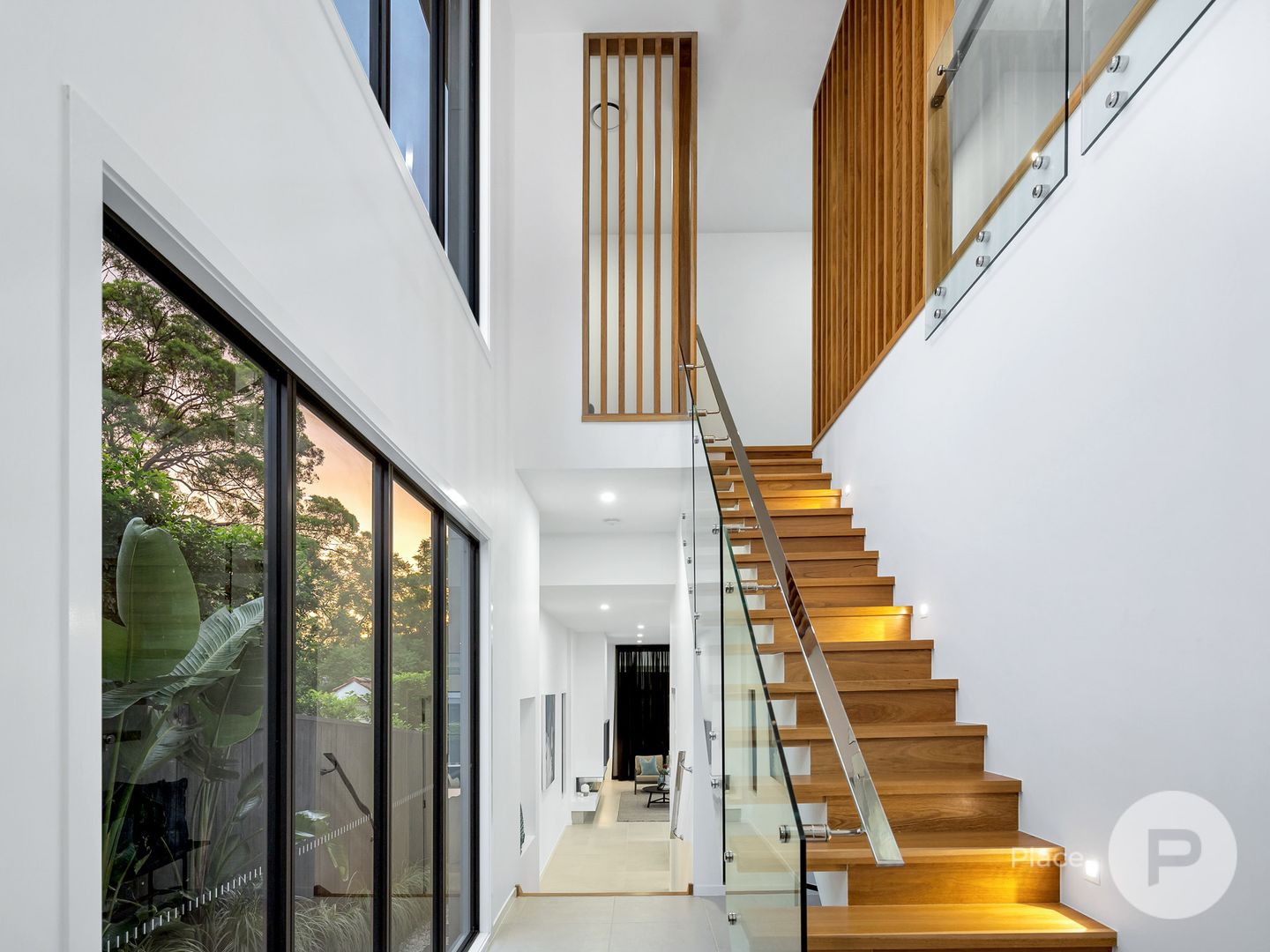 9 Napier Street St Lucia Qld 4067 Domain