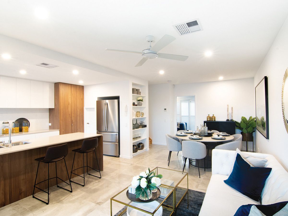 3 bedrooms House in 21/2 Vale Avenue ARUNDEL QLD, 4214