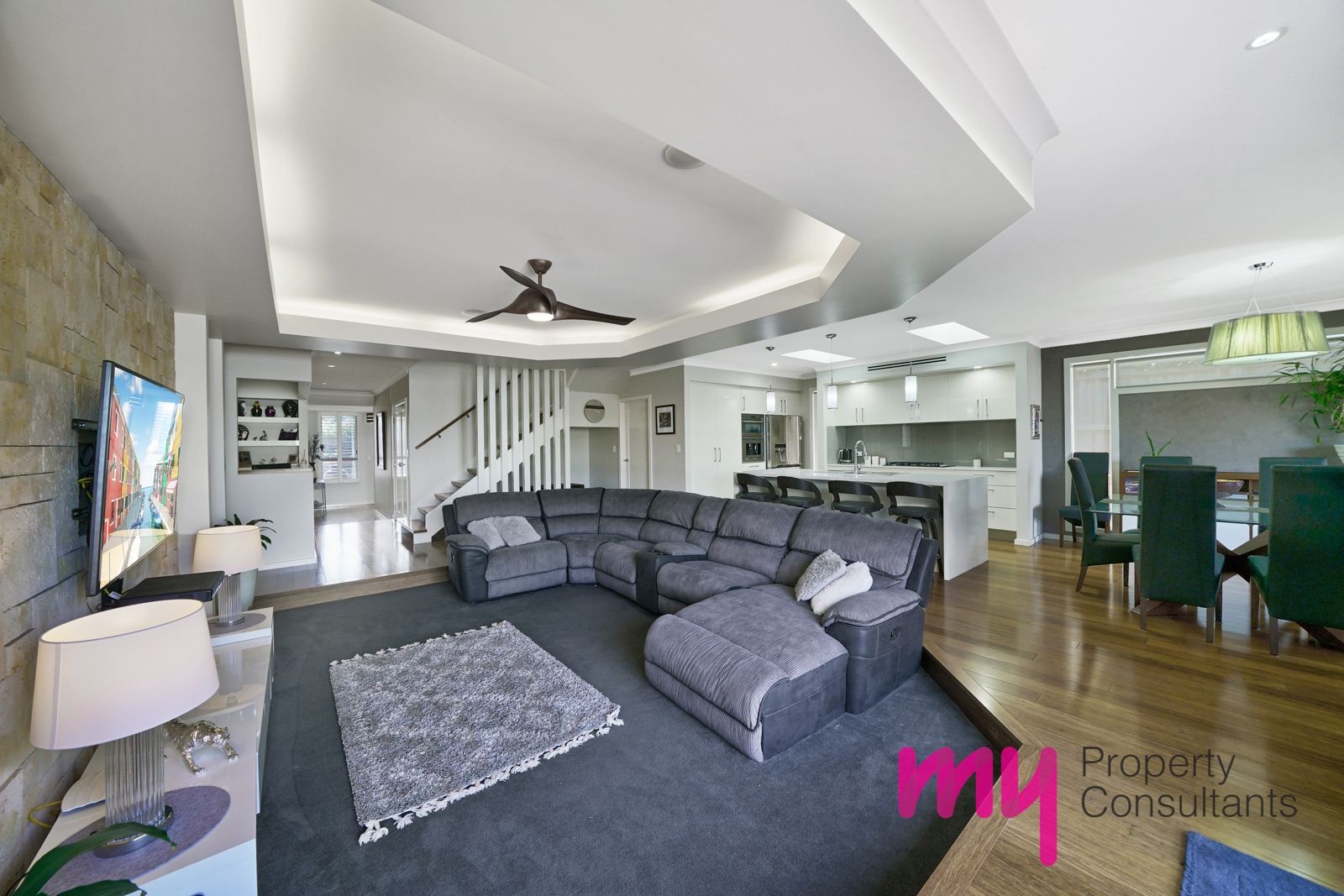 15 Peregrine Street, Gledswood Hills NSW 2557, Image 0