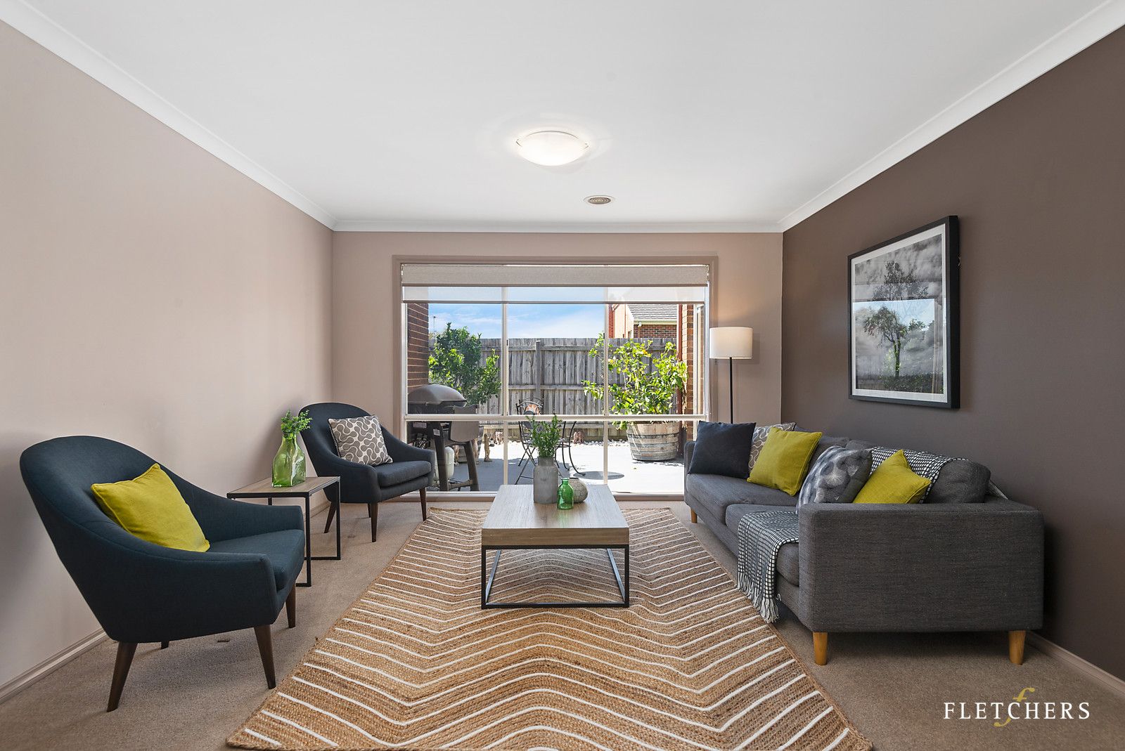 2 Rome Terrace, Mooroolbark VIC 3138, Image 2