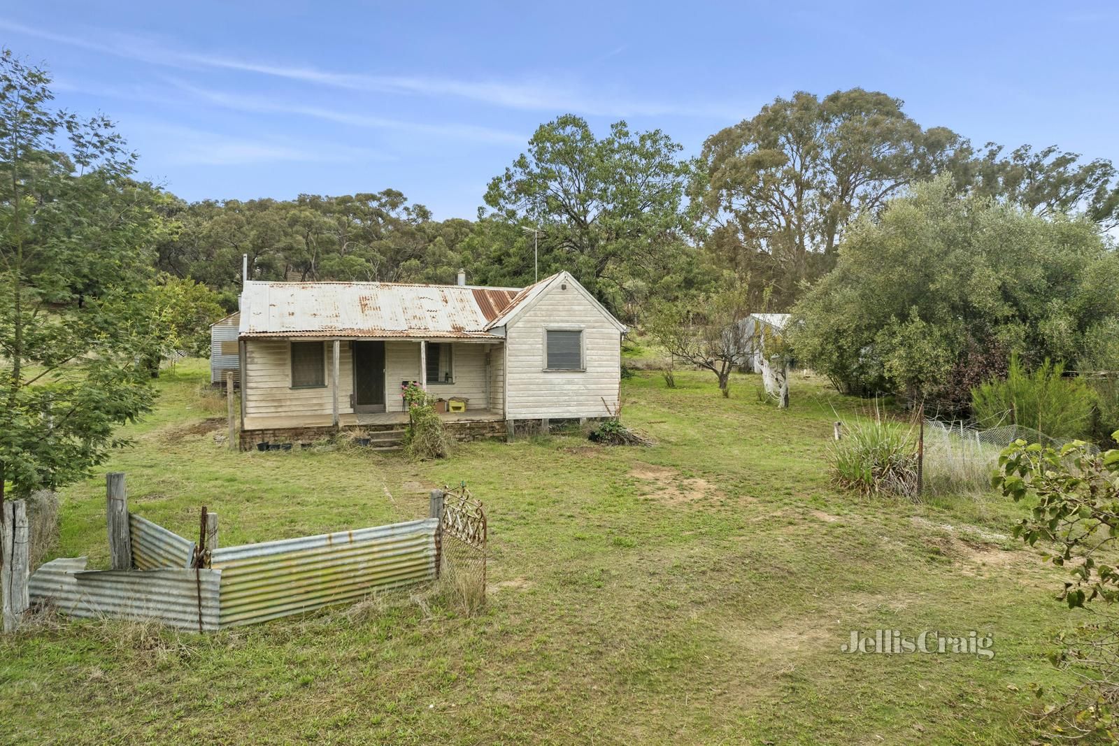 137 Back Cemetery Road, Maldon VIC 3463, Image 1