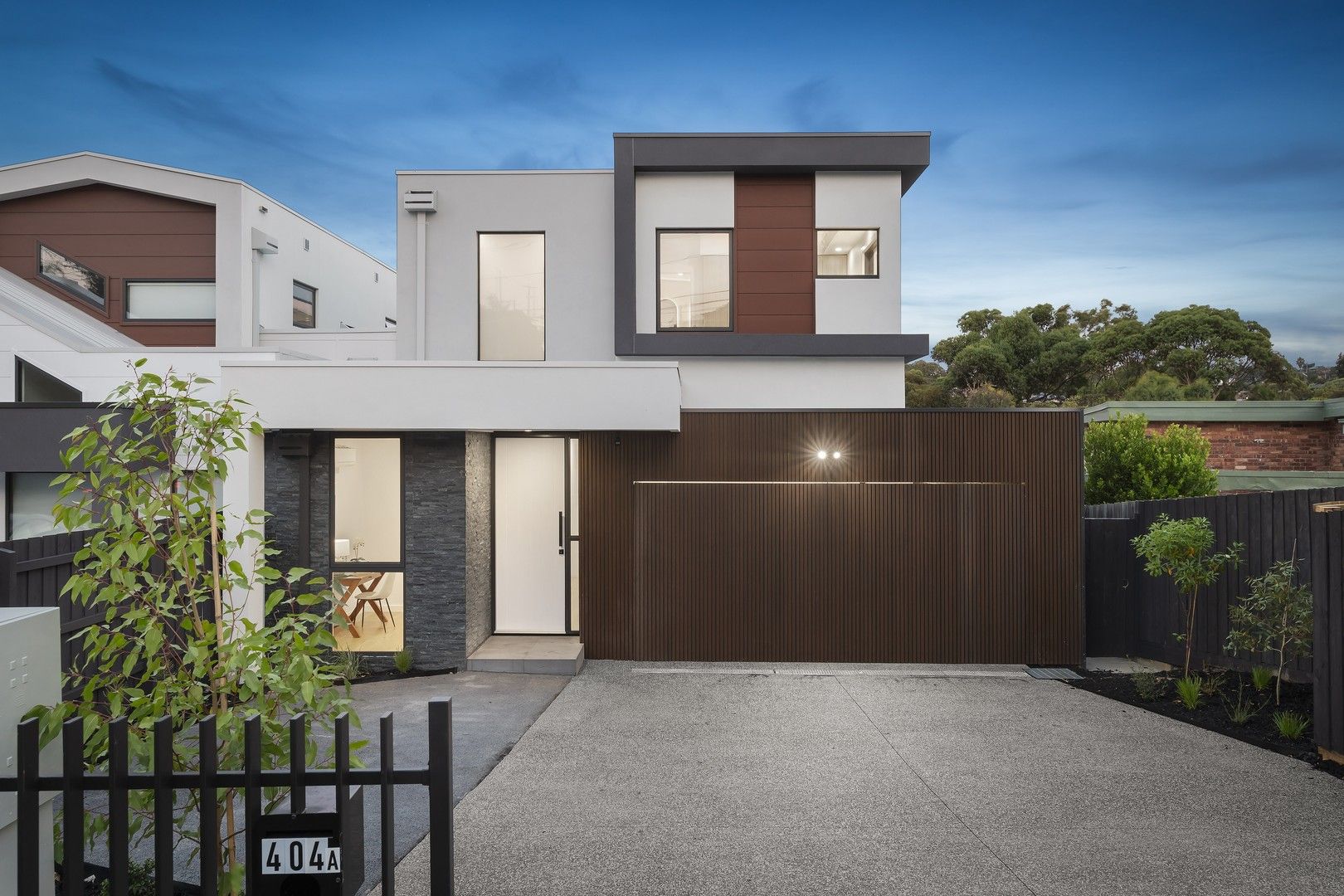 4 bedrooms Townhouse in 404A Thompsons Road TEMPLESTOWE LOWER VIC, 3107