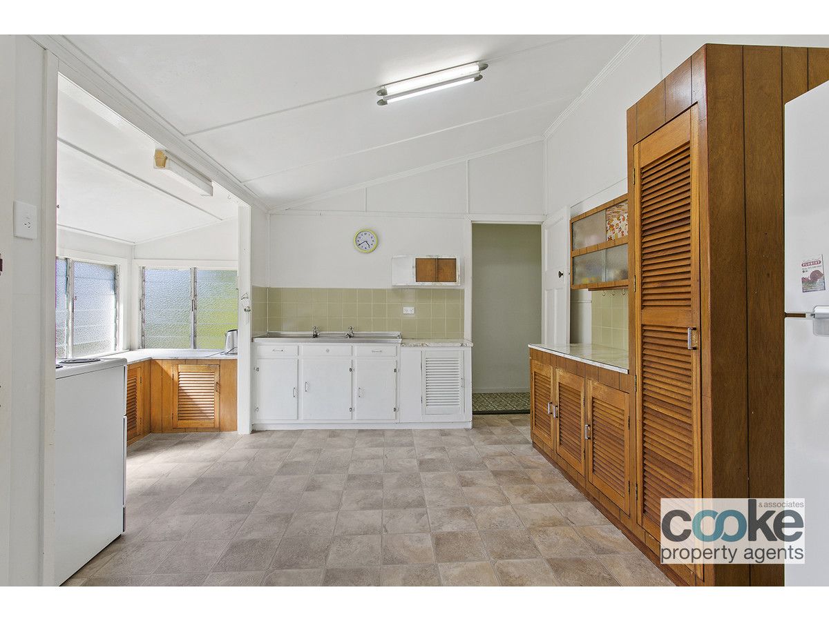 8 Kluver Street, Park Avenue QLD 4701, Image 2