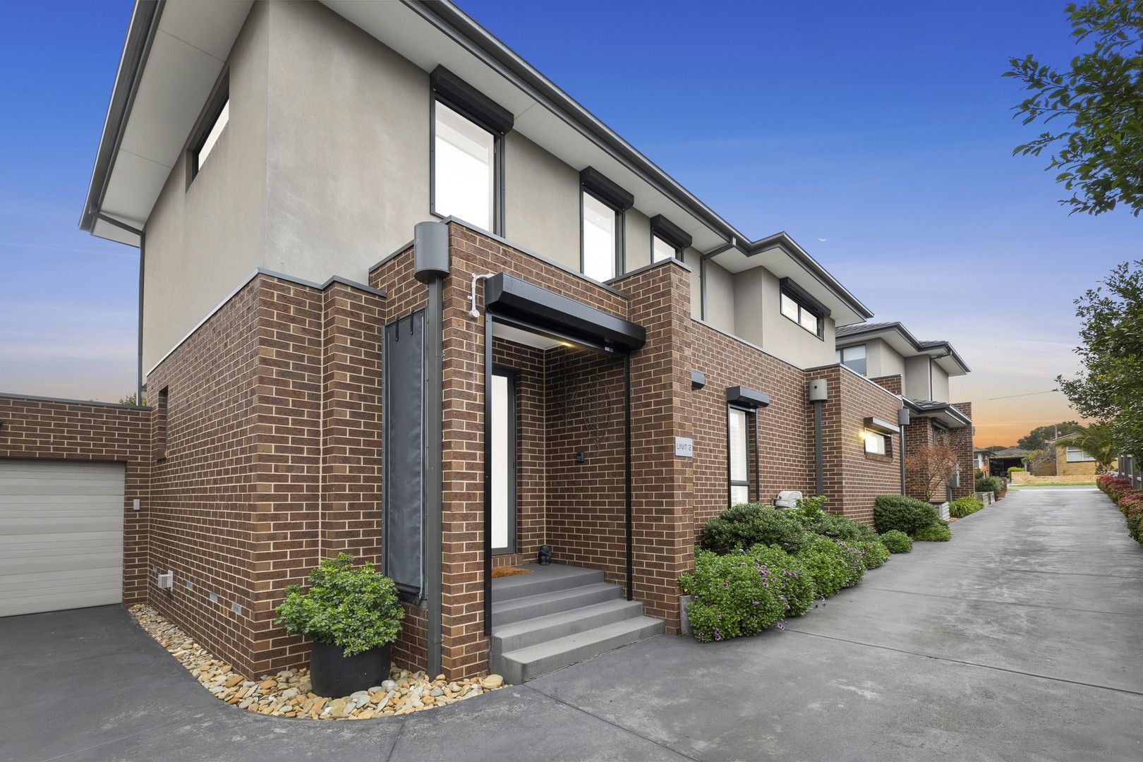 3 bedrooms Townhouse in 2/15 Elizabeth Street OAKLEIGH EAST VIC, 3166