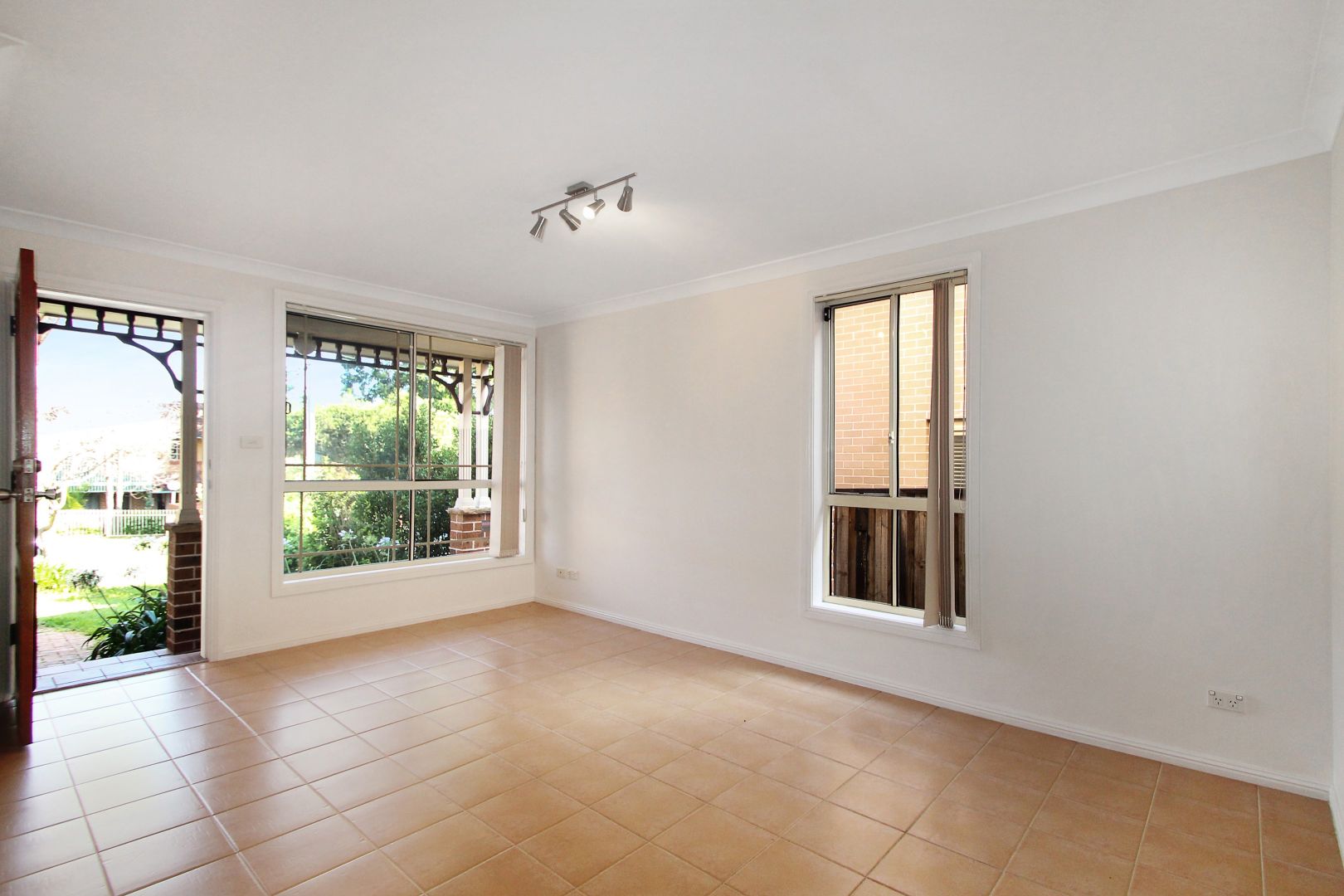 11A Cam Street, North Ryde NSW 2113, Image 2