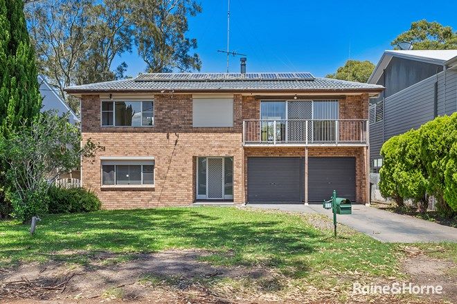 Picture of 12 Caswell Crescent, TANILBA BAY NSW 2319