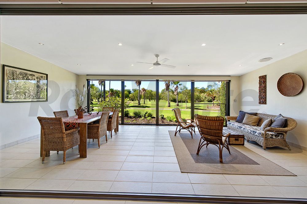 5204 Marine Drive West, Sanctuary Cove QLD 4212, Image 2