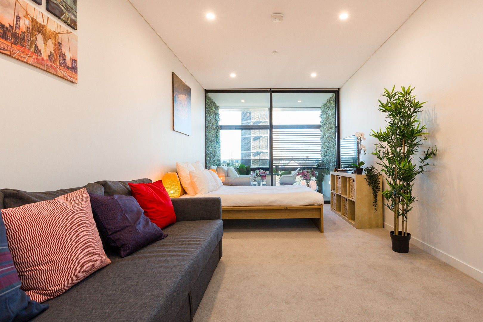 1 bedrooms Apartment / Unit / Flat in Unit 905.1/1 Chippendale Way CHIPPENDALE NSW, 2008