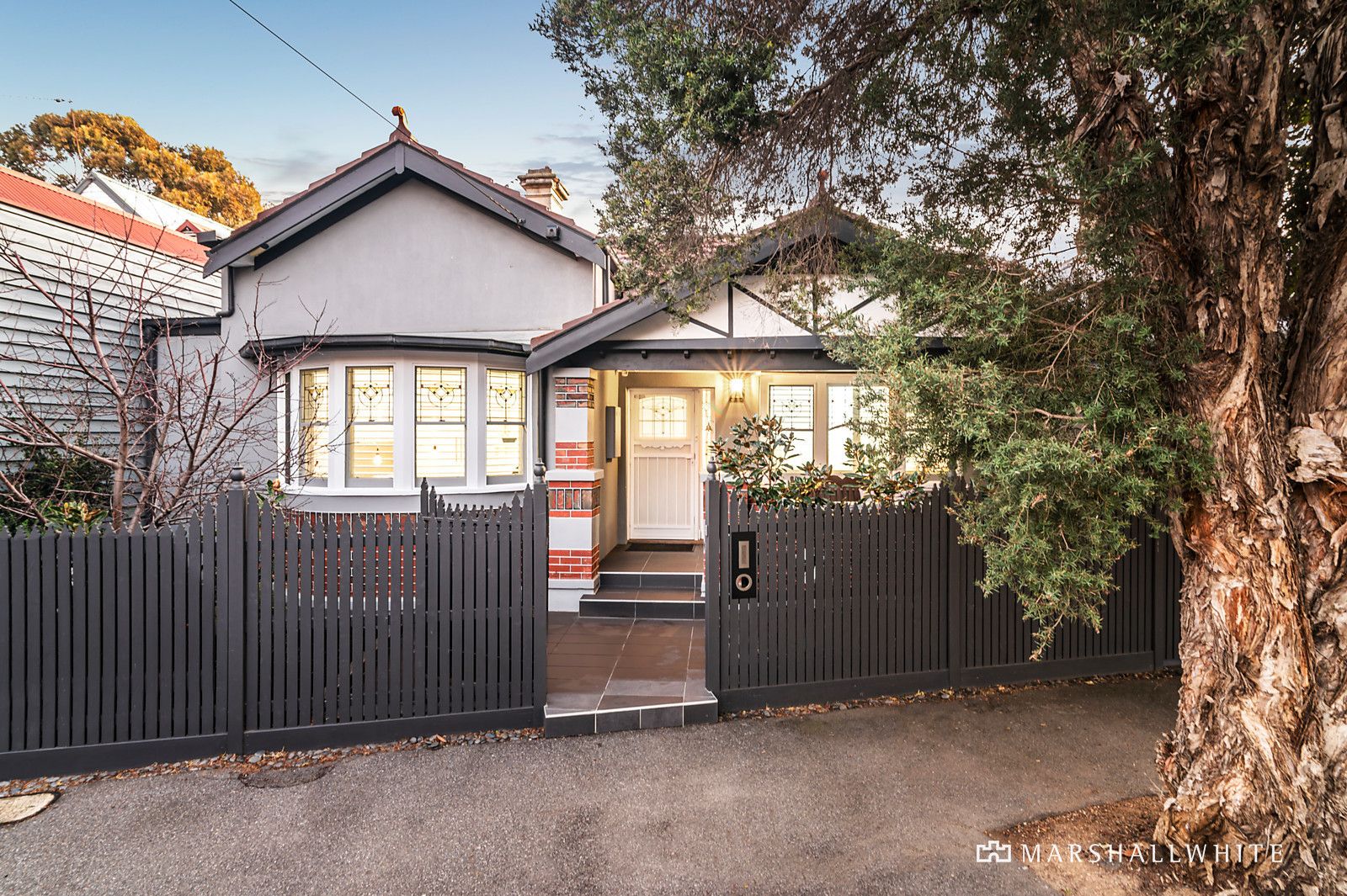 41 Raglan Street, Port Melbourne Property History & Address Research