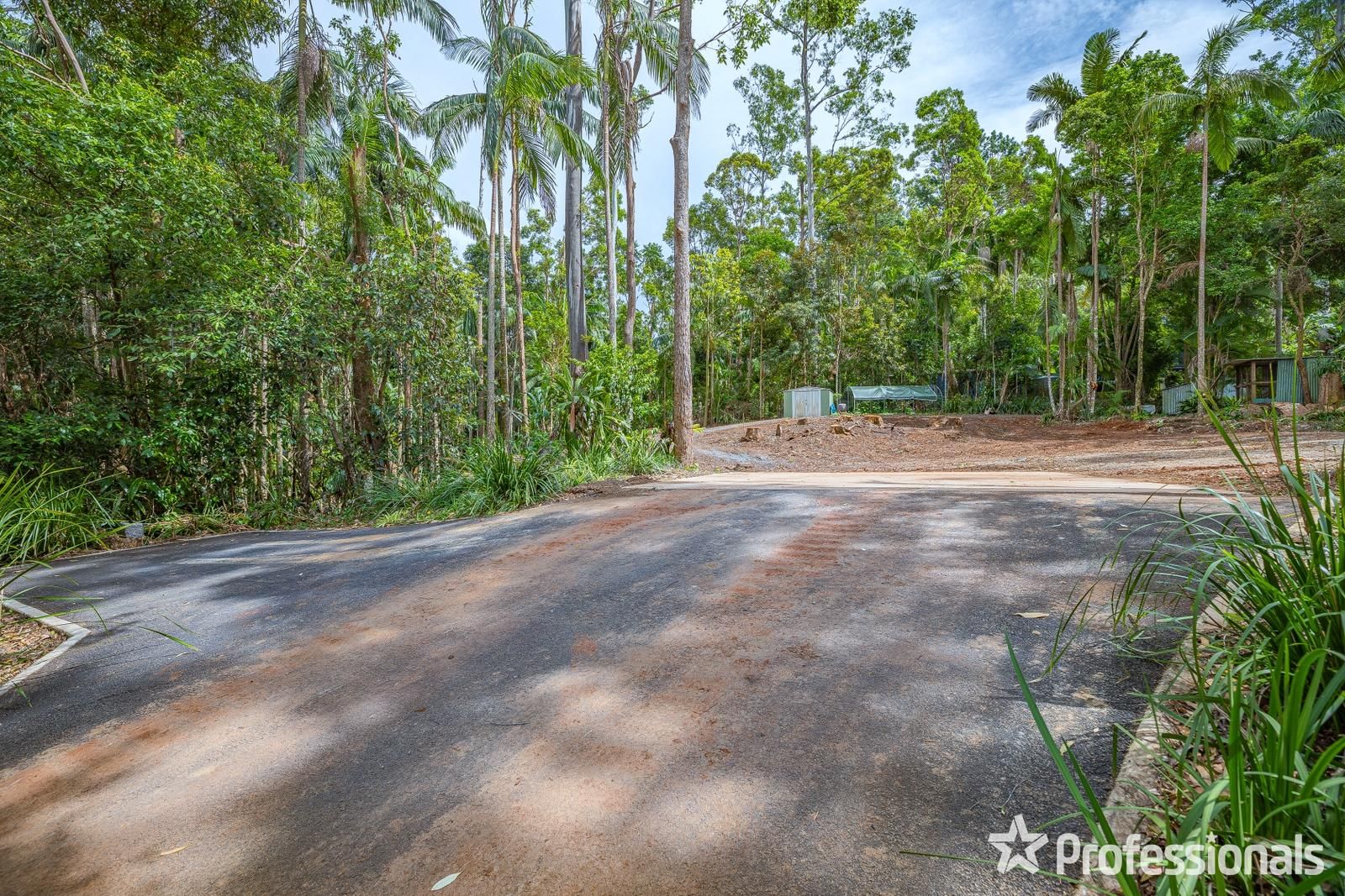 20 Forsythia Drive, Tamborine Mountain QLD 4272, Image 0