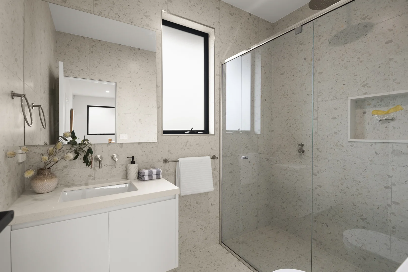 Additional image 7 of 2/337 Doncaster Road, Balwyn North VIC 3104