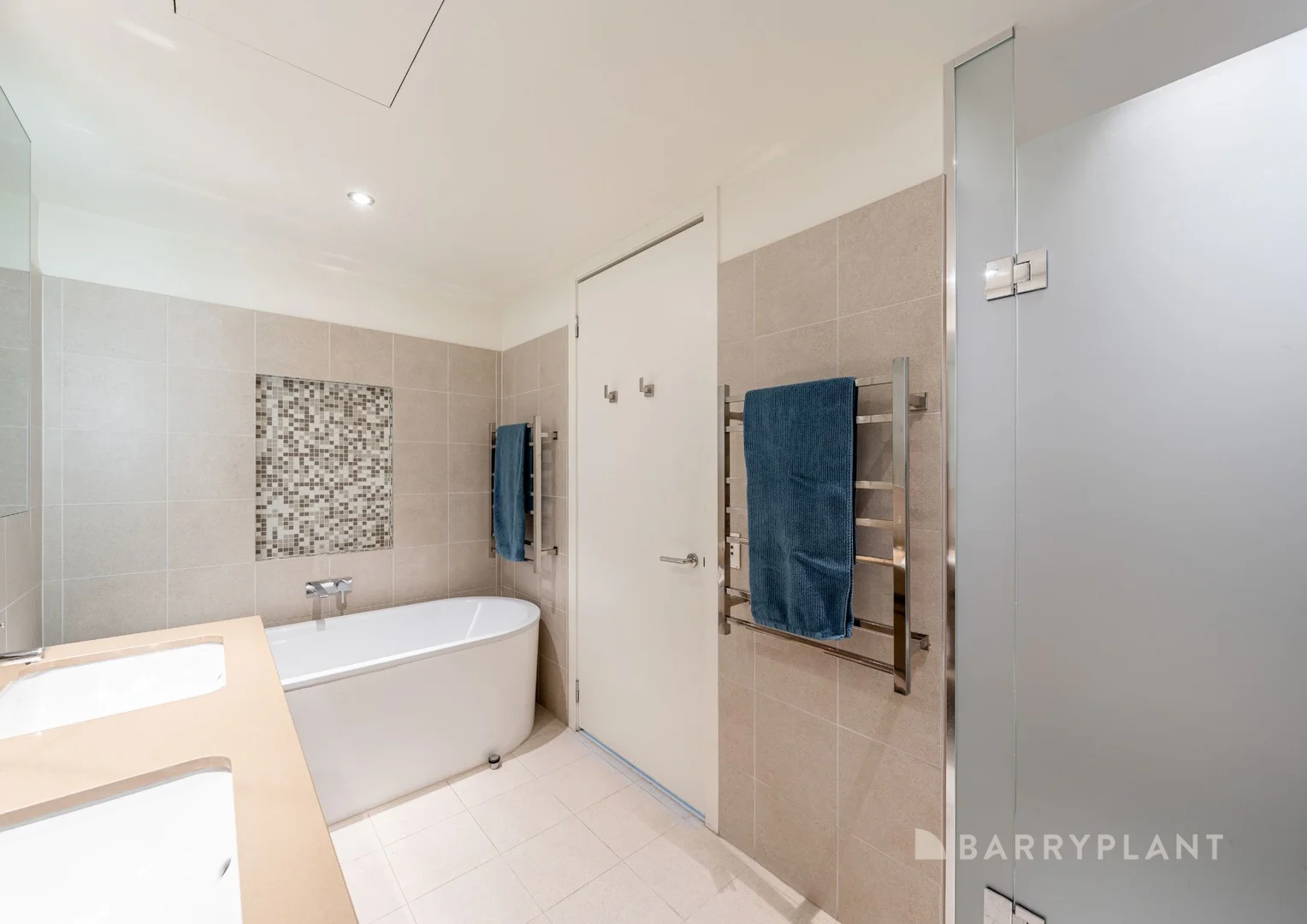 Additional image 11 of 26M/9 Waterside Place, Docklands VIC 3008